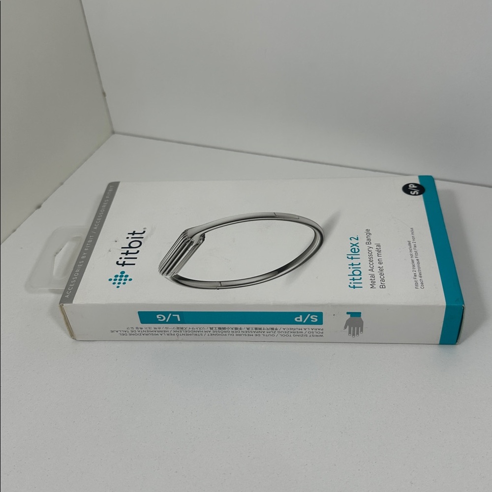 Fitbit Flex 2 Silver Accessory Bangle (Small) – Original Box Included - Picture 12 of 12